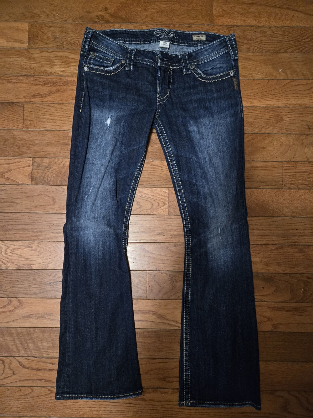 Silver Jeans Women’s Boot Cut Jeans - Dark Blue Wash 30 W 31 L